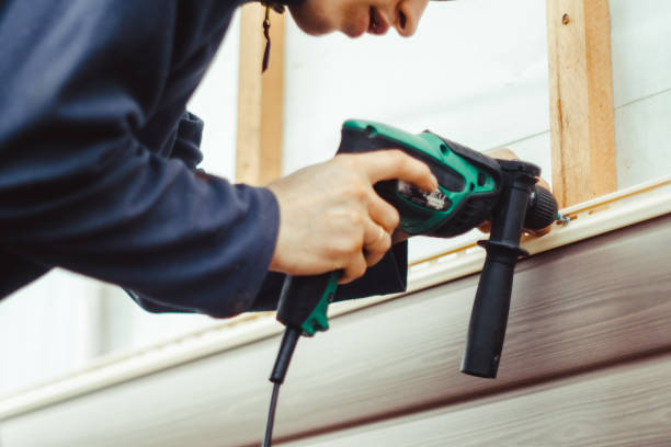 Best Siding Removal and Disposal  in Dalton, GA